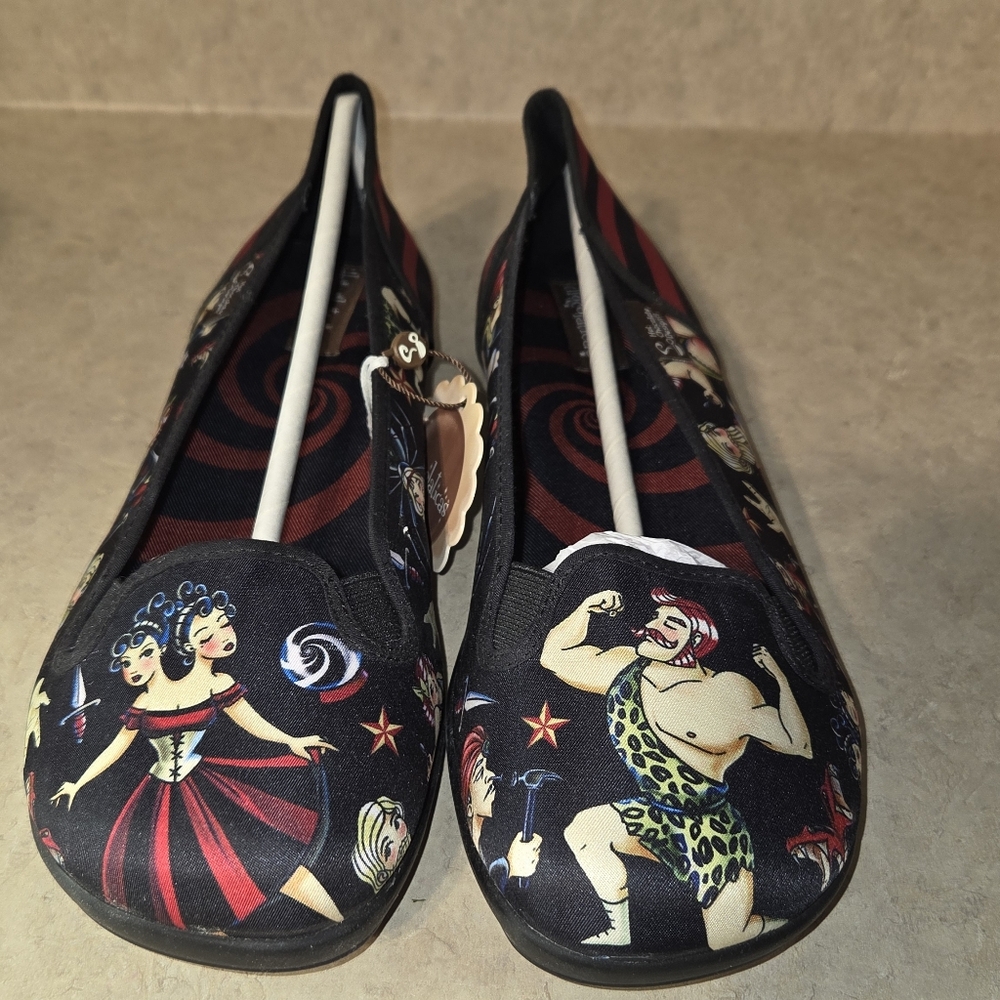 Hot Chocolate Chocolaticas "Freak Show" Women's Flats Sz 11 NIB Alt Tattoo - Picture 2 of 10
